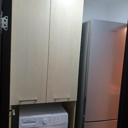 Apartament Magurele Lägenhet Exteriör bild