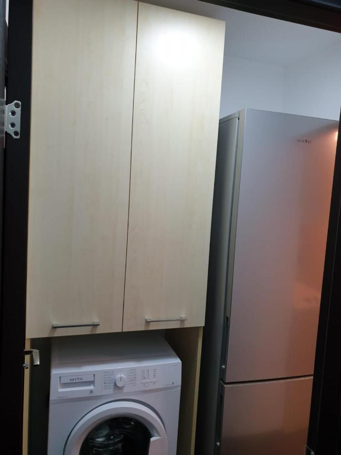 Apartament Magurele Lägenhet Exteriör bild