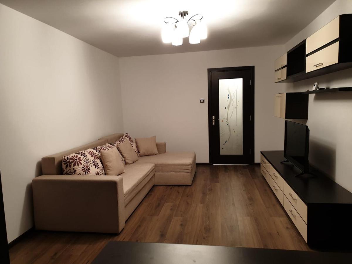 Apartament Magurele Lägenhet Exteriör bild